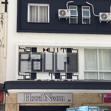 Hotel Neon - Proximo A 25 De Marco, Bom Retiro E Bras, A 2Min Do Mirante Sampa Sky E Pista De Skate Anhangabau Сан-Пауло Экстерьер фото