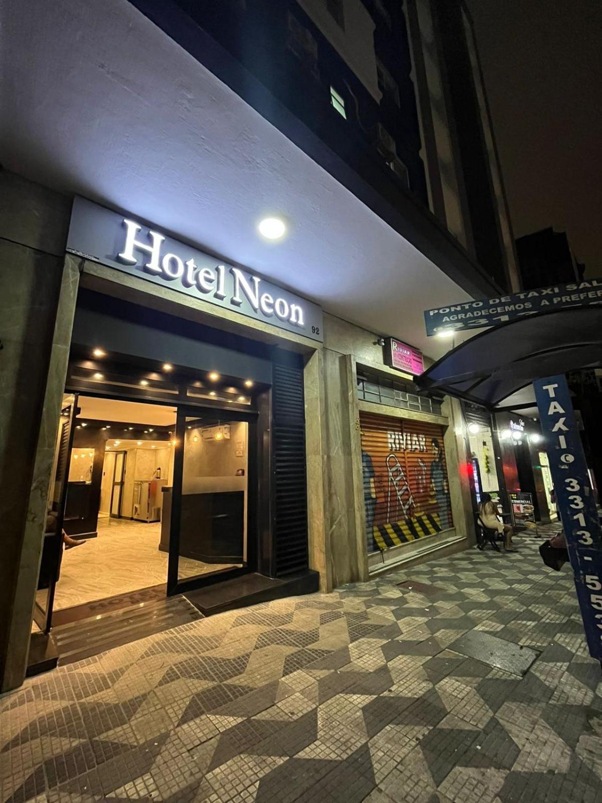 Hotel Neon - Proximo A 25 De Marco, Bom Retiro E Bras, A 2Min Do Mirante Sampa Sky E Pista De Skate Anhangabau Сан-Пауло Экстерьер фото